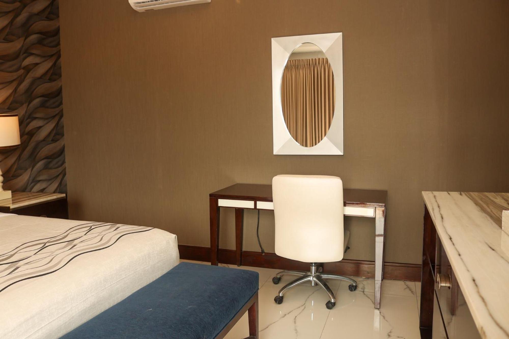 Hotel Grand One Plaza Tijuana Exterior foto